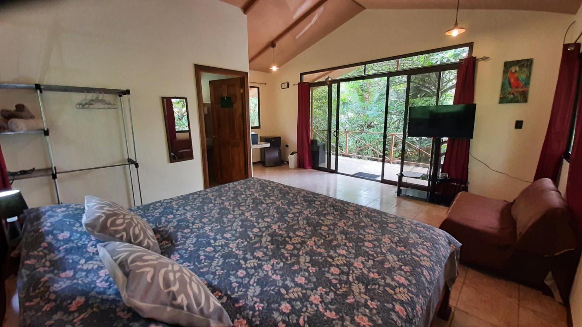 Casa Martina Lägenhet Cahuita Exteriör bild